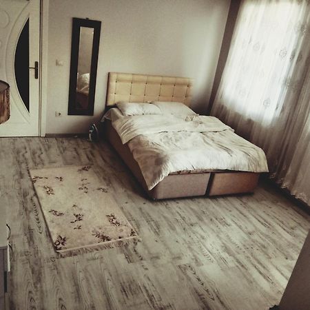 Orman Villa Hotel Is 6 Minutes From The Airport Arnavutkoy Extérieur photo