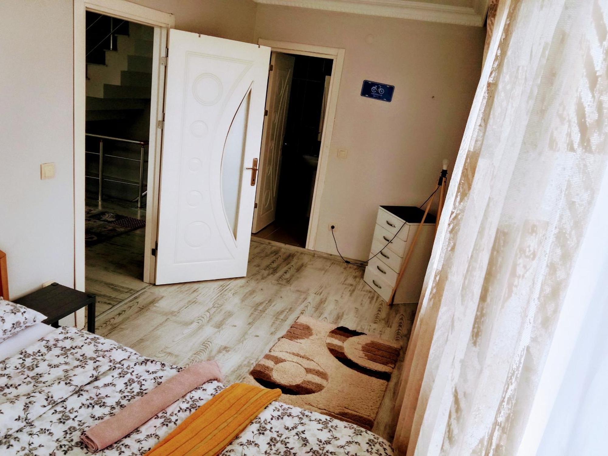 Orman Villa Hotel Is 6 Minutes From The Airport Arnavutkoy Extérieur photo