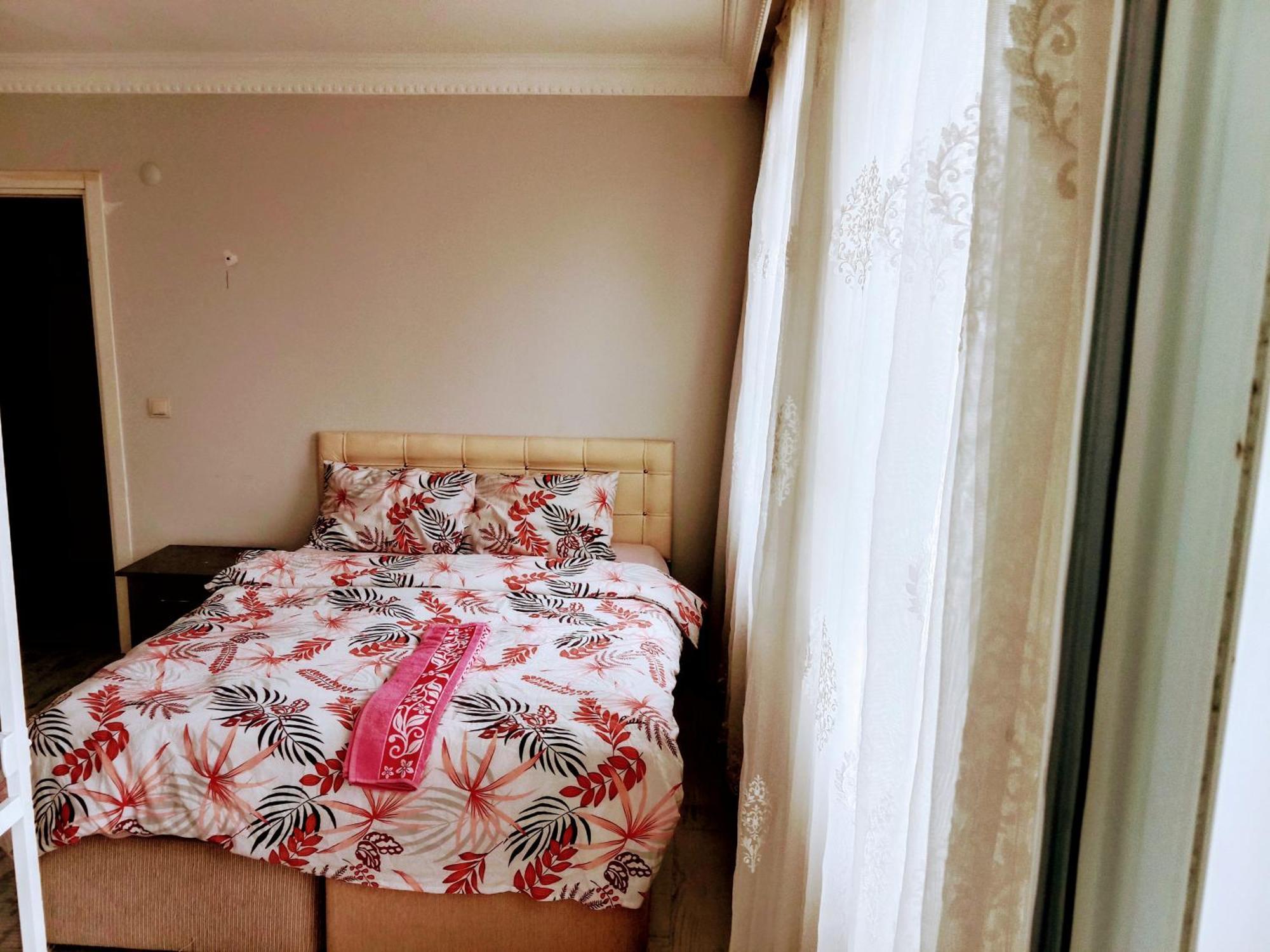 Orman Villa Hotel Is 6 Minutes From The Airport Arnavutkoy Extérieur photo